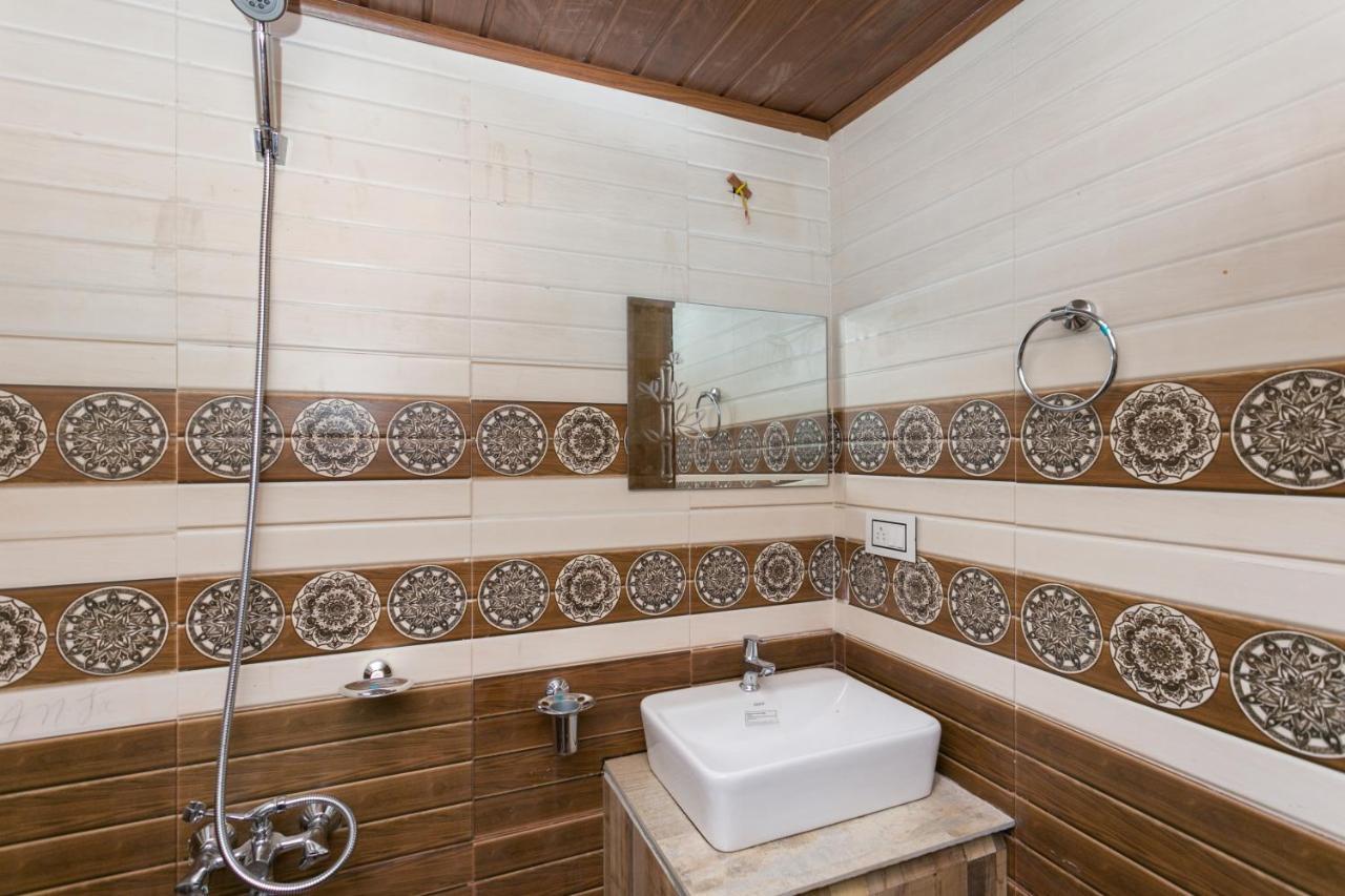 Grand Valley Resort Anachal Extérieur photo